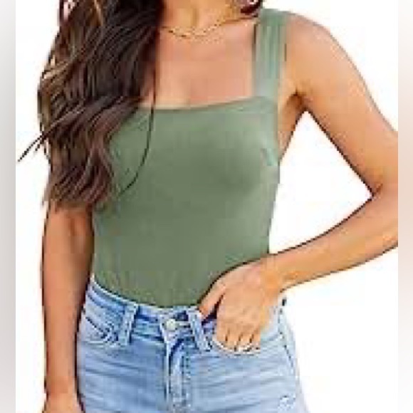 Tops - 🕕🕕3 FOR $10!!🕕🕕 Green bodysuit